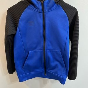 Umbro training sweatshirt youth medium
